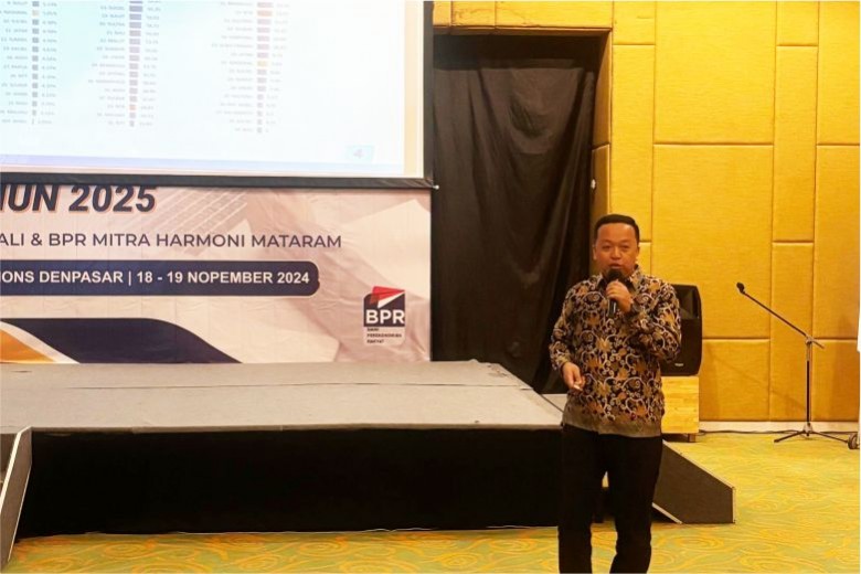 BPR Nusamba Wilayah Bali dan BPR Mitra Harmoni Mataram dalam Pelaksanaan rapat Pra Rencana Bisnis Bank (RBB) 2025 yang diadakan di Harris Hotel & Conventions Denpasar